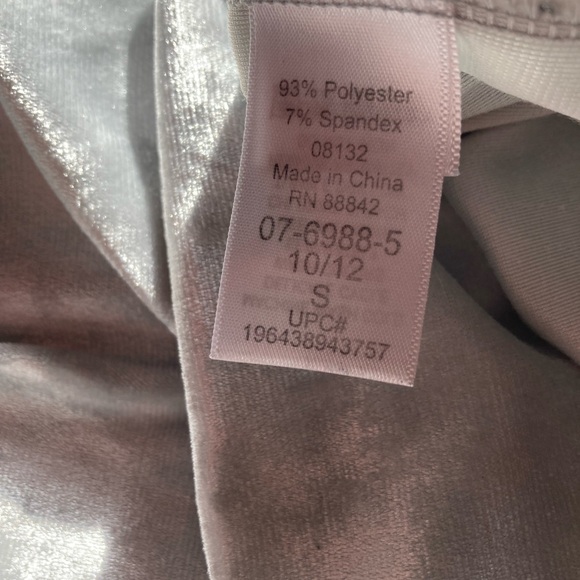 Ellos crushed velour silver V-neck top size 10/12 - Picture 8 of 8